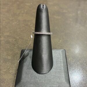 Elegant Silver Women's Ring